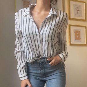 Medium, black and white pin stripe long sleeve blouse button down